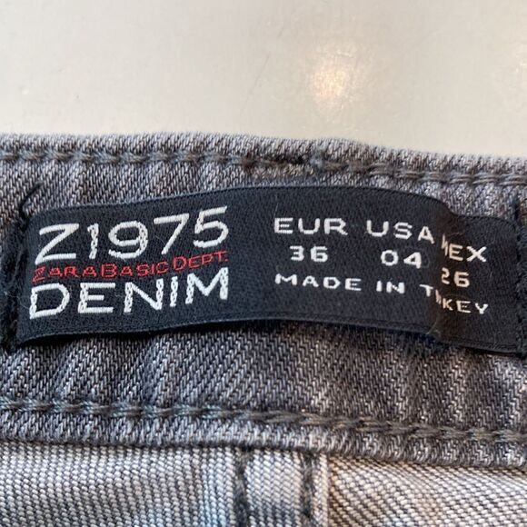 Zara Z1975 denim, gray distressed jeans size 4 - Picture 4 of 7